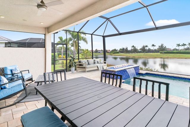 4939 SURFSIDE CIRCLE, Bradenton, FL 34211