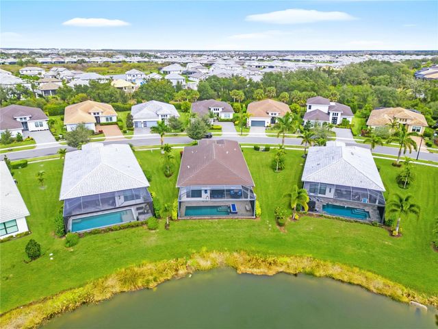 4939 SURFSIDE CIRCLE, Bradenton, FL 34211