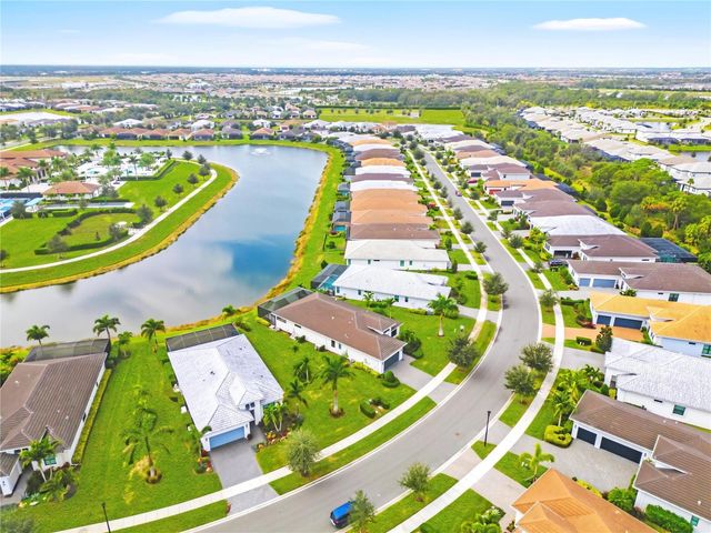 4939 SURFSIDE CIRCLE, Bradenton, FL 34211