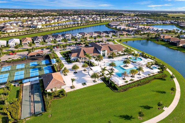 4939 SURFSIDE CIRCLE, Bradenton, FL 34211