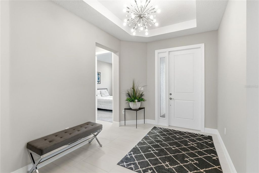 Image 14 of property listing at 4939 SURFSIDE CIRCLE, Bradenton, FL 34211