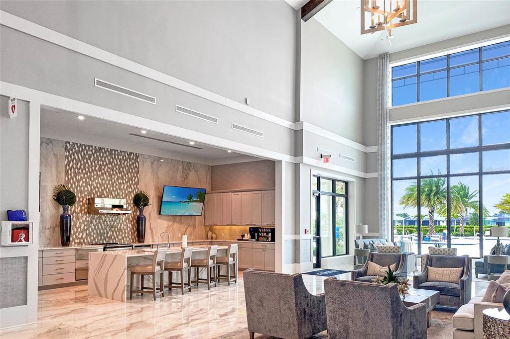 Image 68 of property listing at 4939 SURFSIDE CIRCLE, Bradenton, FL 34211