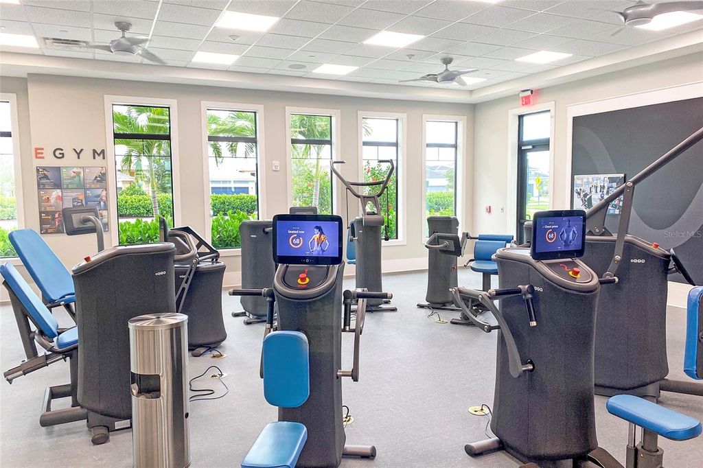 Image 73 of property listing at 4939 SURFSIDE CIRCLE, Bradenton, FL 34211