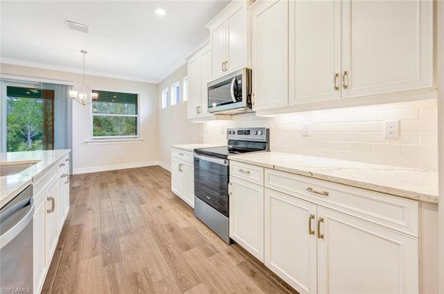 16808 BAY ISLAND CT, Bonita Springs, FL 34135