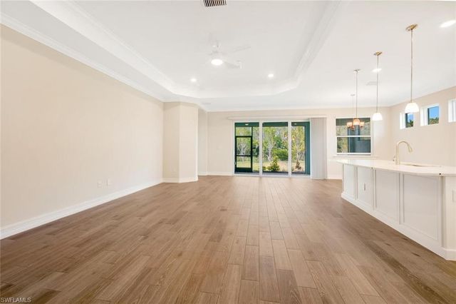 16808 BAY ISLAND CT, Bonita Springs, FL 34135