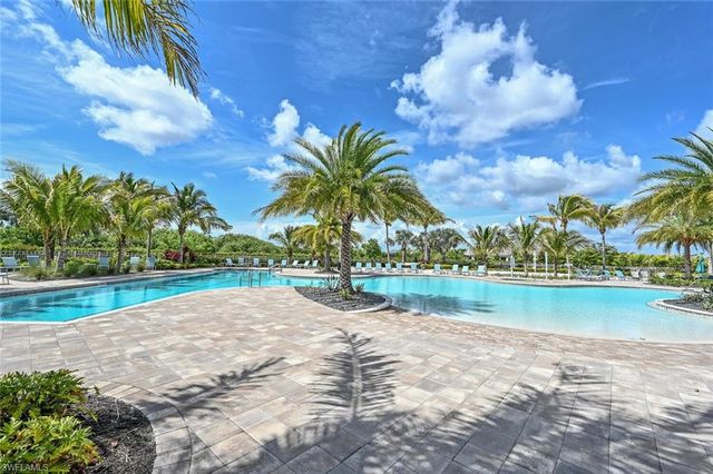 16808 BAY ISLAND CT, Bonita Springs, FL 34135
