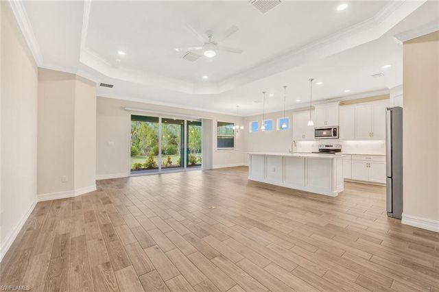16808 BAY ISLAND CT, Bonita Springs, FL 34135