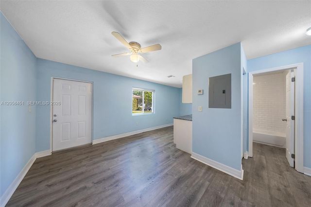 1109 NW 6th Ave 1-5, Pompano Beach, FL 33060