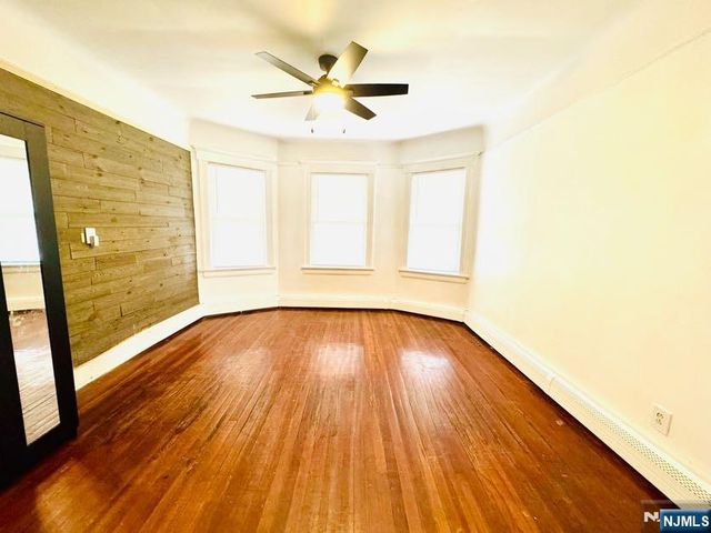 10-14 Noll Place 1, Newark, NJ 07106