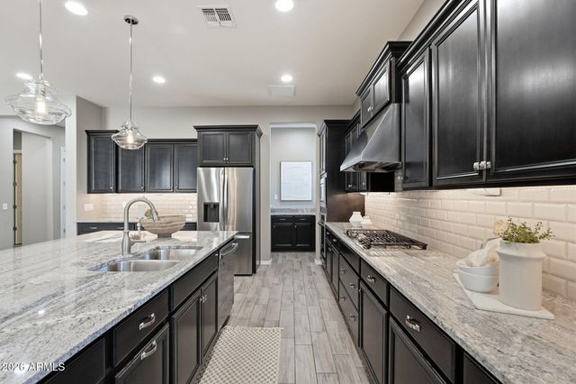 26253 N 106TH Drive, Peoria, AZ 85383