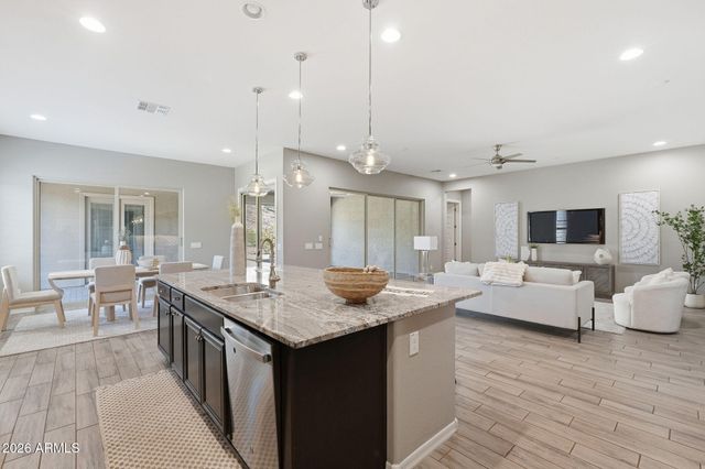 26253 N 106TH Drive, Peoria, AZ 85383