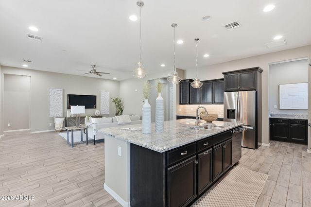 26253 N 106TH Drive, Peoria, AZ 85383