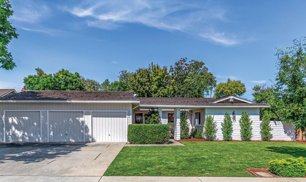 3404 Ridgemont Drive, Mountain View, CA 94040