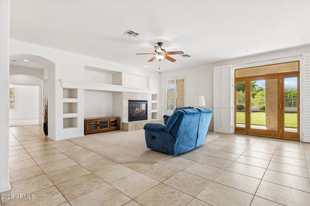 8120 E KRAMER Street, Mesa, AZ 85207