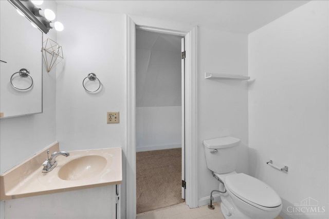 3446 Golden Avenue, Cincinnati, OH 45226