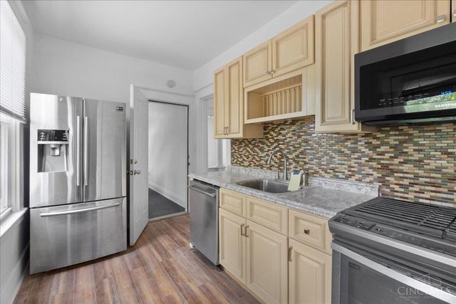 3446 Golden Avenue, Cincinnati, OH 45226