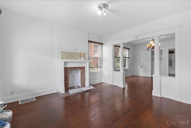 3446 Golden Avenue, Cincinnati, OH 45226