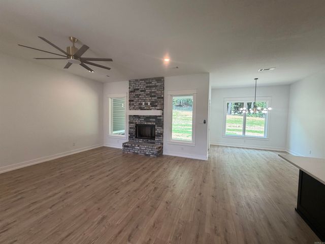 7073 Cold Creek, Alexander, AR 72002