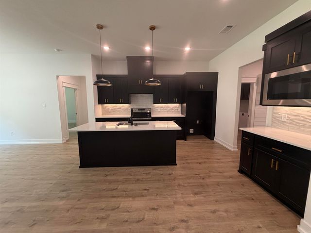 7073 Cold Creek, Alexander, AR 72002