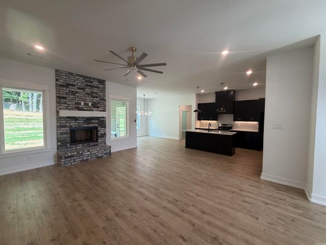 7073 Cold Creek, Alexander, AR 72002