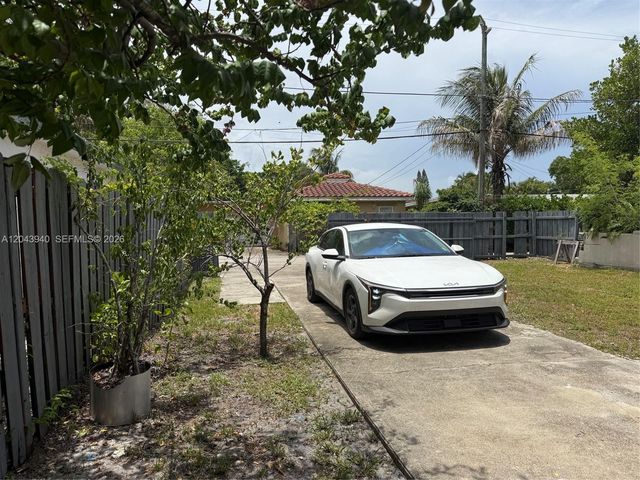 1947 Garfield Street 2, Hollywood, FL 33020