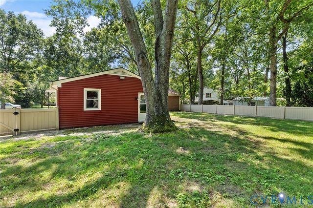 9830 Pampas Dr, Chesterfield, VA 23832