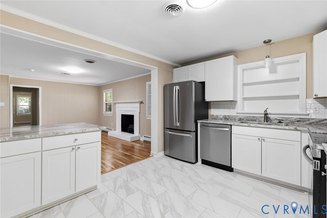 9830 Pampas Dr, Chesterfield, VA 23832