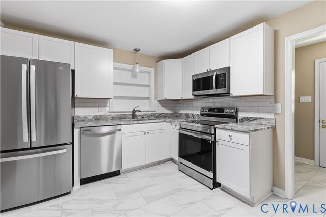 9830 Pampas Dr, Chesterfield, VA 23832