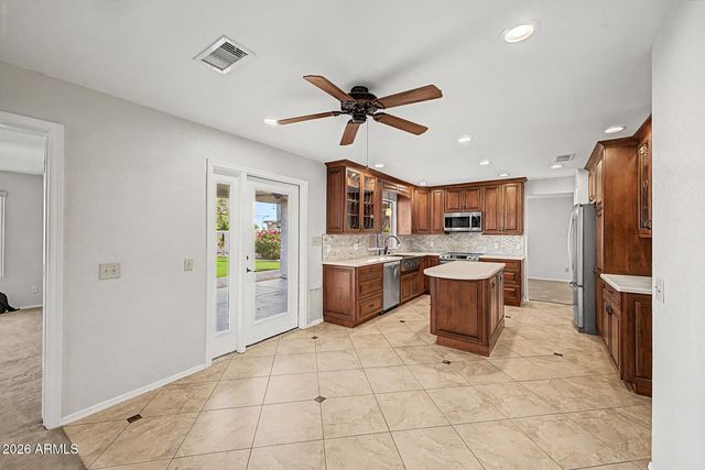 3922 E Goldfinch Gate Lane, Phoenix, AZ 85044