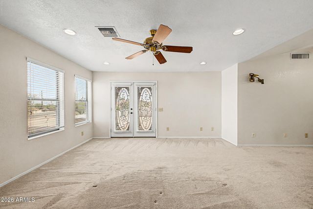 3922 E Goldfinch Gate Lane, Phoenix, AZ 85044