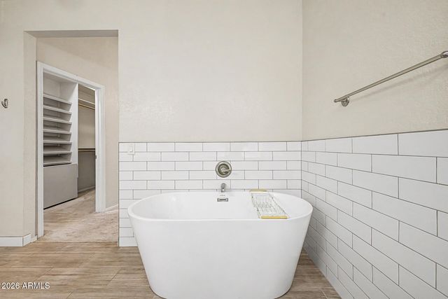 3922 E Goldfinch Gate Lane, Phoenix, AZ 85044