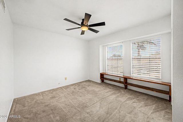 3922 E Goldfinch Gate Lane, Phoenix, AZ 85044