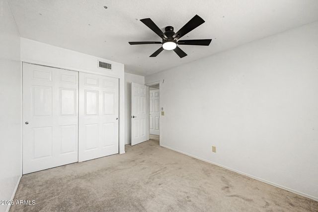 3922 E Goldfinch Gate Lane, Phoenix, AZ 85044