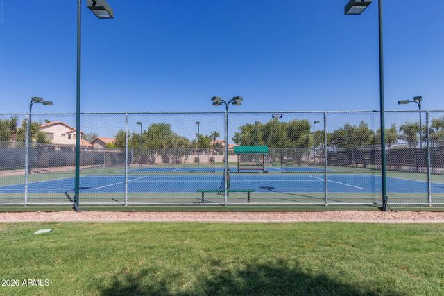 3922 E Goldfinch Gate Lane, Phoenix, AZ 85044