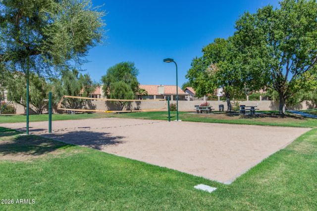 3922 E Goldfinch Gate Lane, Phoenix, AZ 85044