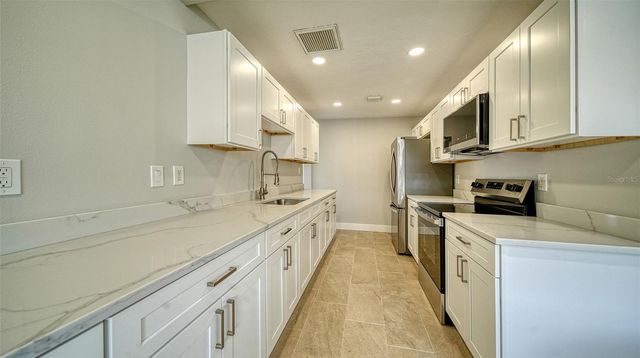 1224 MOONMIST CIRCLE S-3, Sarasota, FL 34242