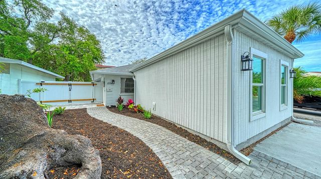 1224 MOONMIST CIRCLE S-3, Sarasota, FL 34242