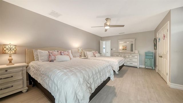 1224 MOONMIST CIRCLE S-3, Sarasota, FL 34242