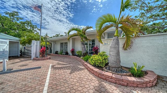 1224 MOONMIST CIRCLE S-3, Sarasota, FL 34242