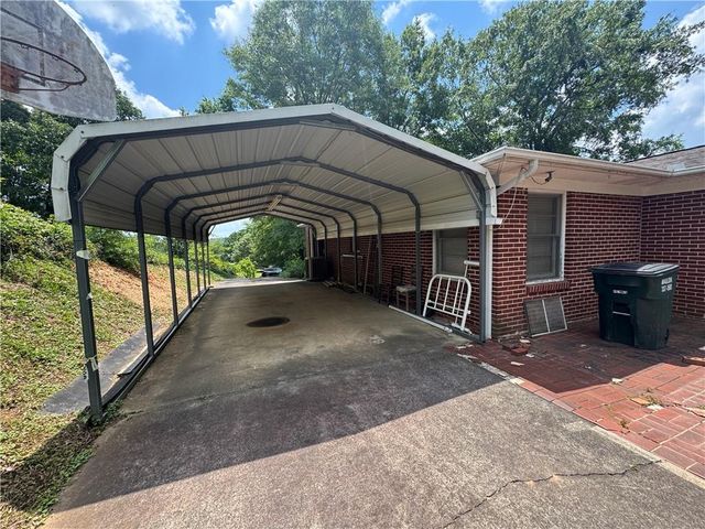 707 Sugar Valley Road NW, Calhoun, GA 30701