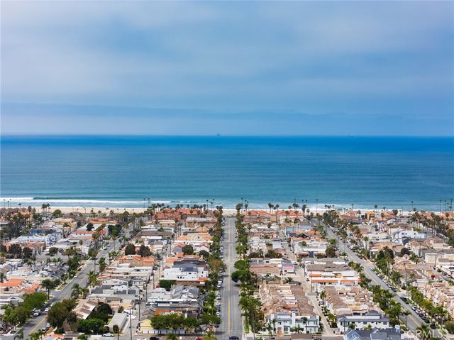 7175 Riptide, Huntington Beach, CA 92648