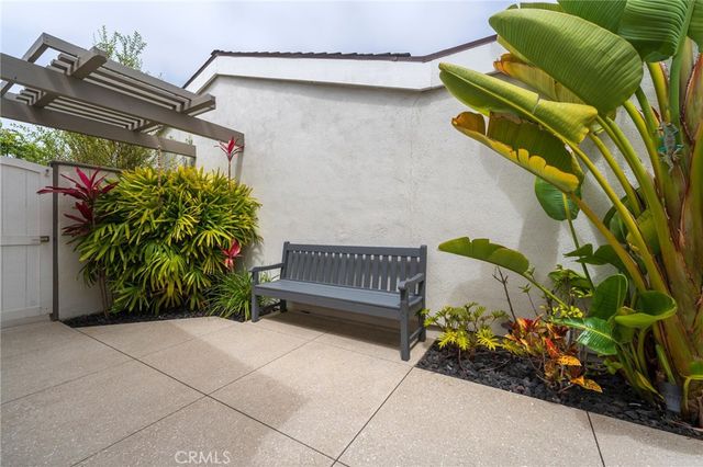 7175 Riptide, Huntington Beach, CA 92648