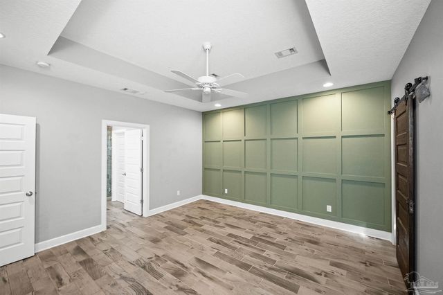 1121 E Maxwell St, Pensacola, FL 32503