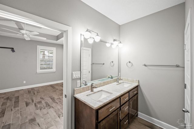 1121 E Maxwell St, Pensacola, FL 32503