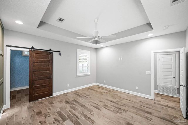 1121 E Maxwell St, Pensacola, FL 32503