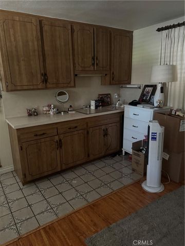2011 E Orange Grove, Orange, CA 92867