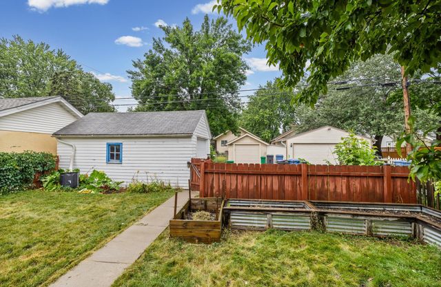 3528 40th Avenue S, Minneapolis, MN 55406