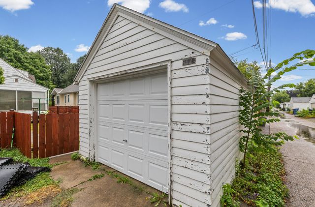 3528 40th Avenue S, Minneapolis, MN 55406