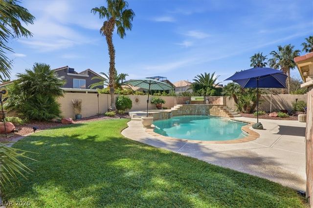 8213 Fawn Brook Court, Las Vegas, NV 89149