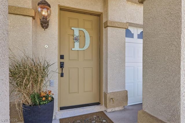 8213 Fawn Brook Court, Las Vegas, NV 89149